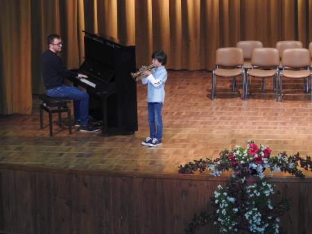 Letni nastop učencev Glasbene šole Slavka Osterca Ljutomer – dislocirani oddelek Razkrižje 8